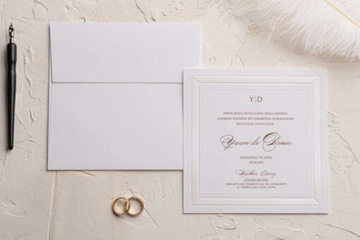 invitatii nunta simple elegante alb perlat 9134