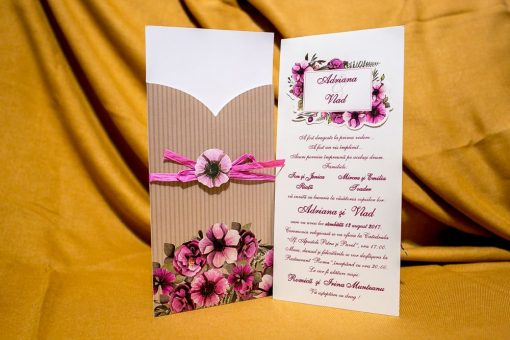 invitatie nunta 4016 eleganta clasica moderna cu fori violet mov