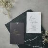 invitatii nunta simple si elegante cu plic maro inchis si folio auriu 22564.